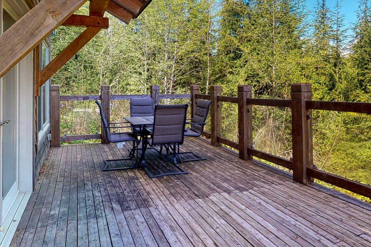 Вилла Woodland Hideaway In The Hills Lake Stevens Экстерьер фото